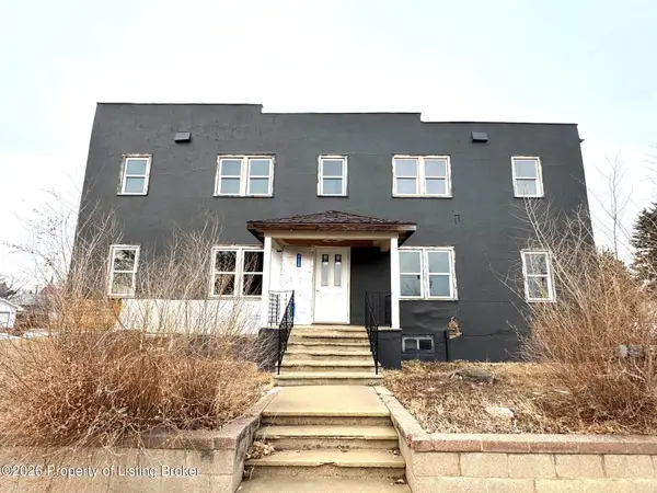 1102 4th Avenue, Hettinger, ND 58639