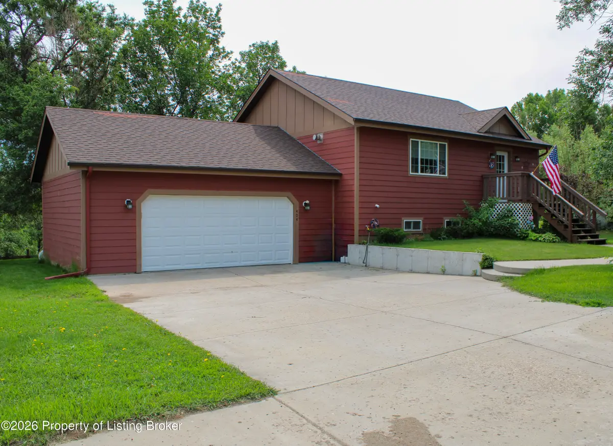 404 4th Street, Watford City, ND 58854 - #1