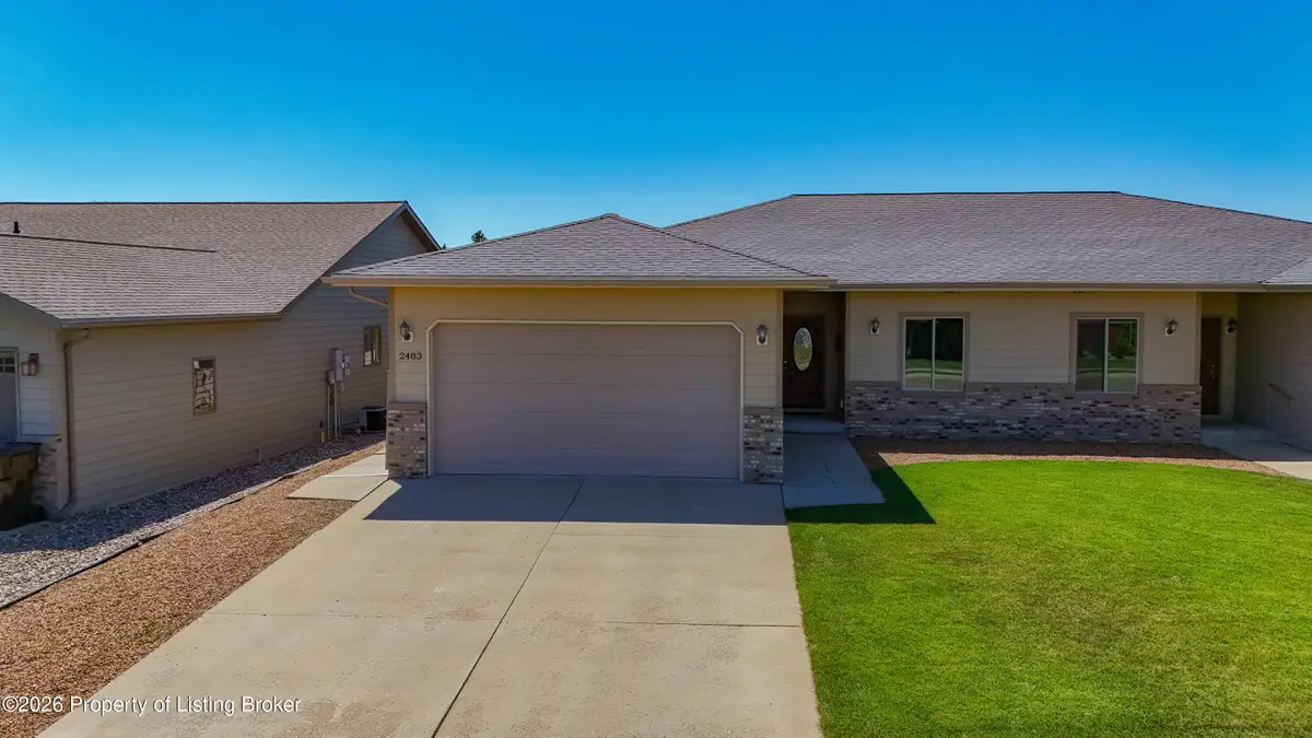 2483 Prairie Oak Drive, Dickinson, ND 58601 - #1