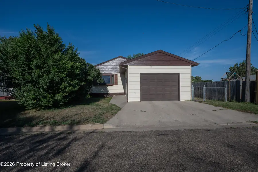409 1st Avenue, Bowman, ND 58623 - #2