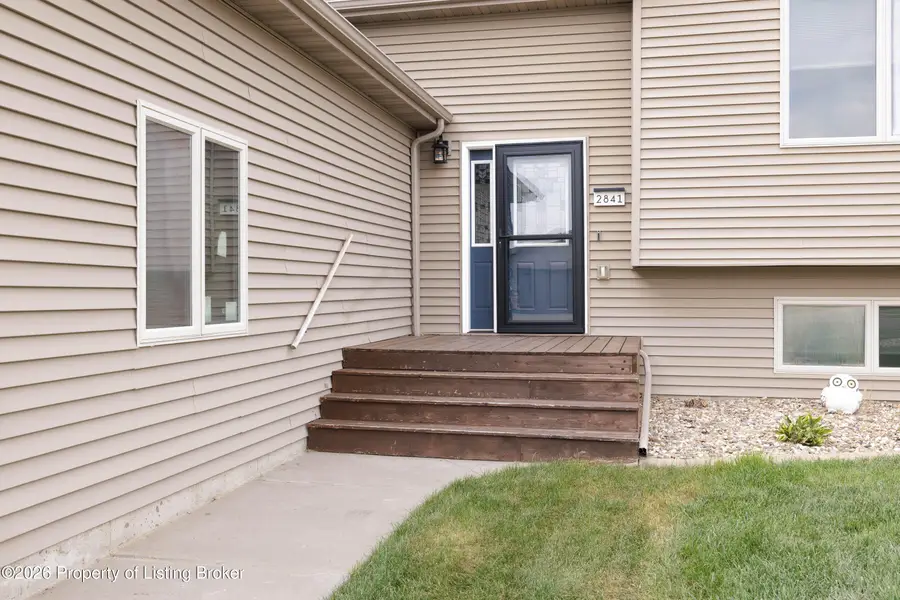 2841 Prairie Oak Drive, Dickinson, ND 58601 - #3