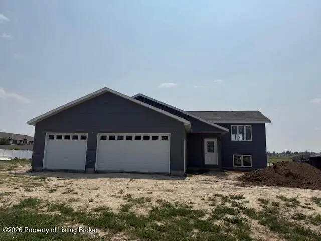 406 37th Street, Dickinson, ND 58601 - #1
