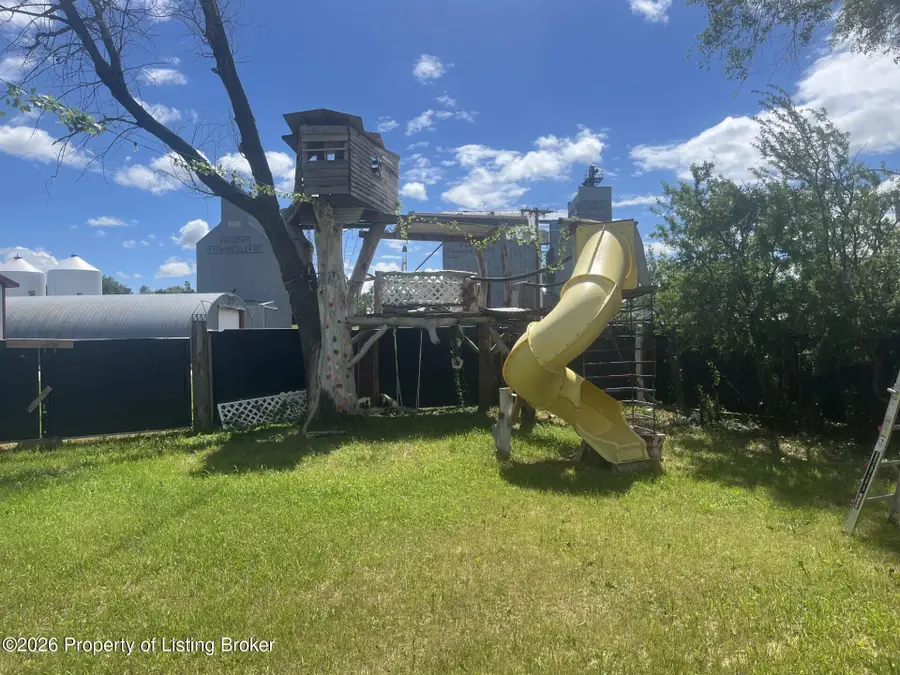 114 1st Street, Halliday, ND 58636 - #3