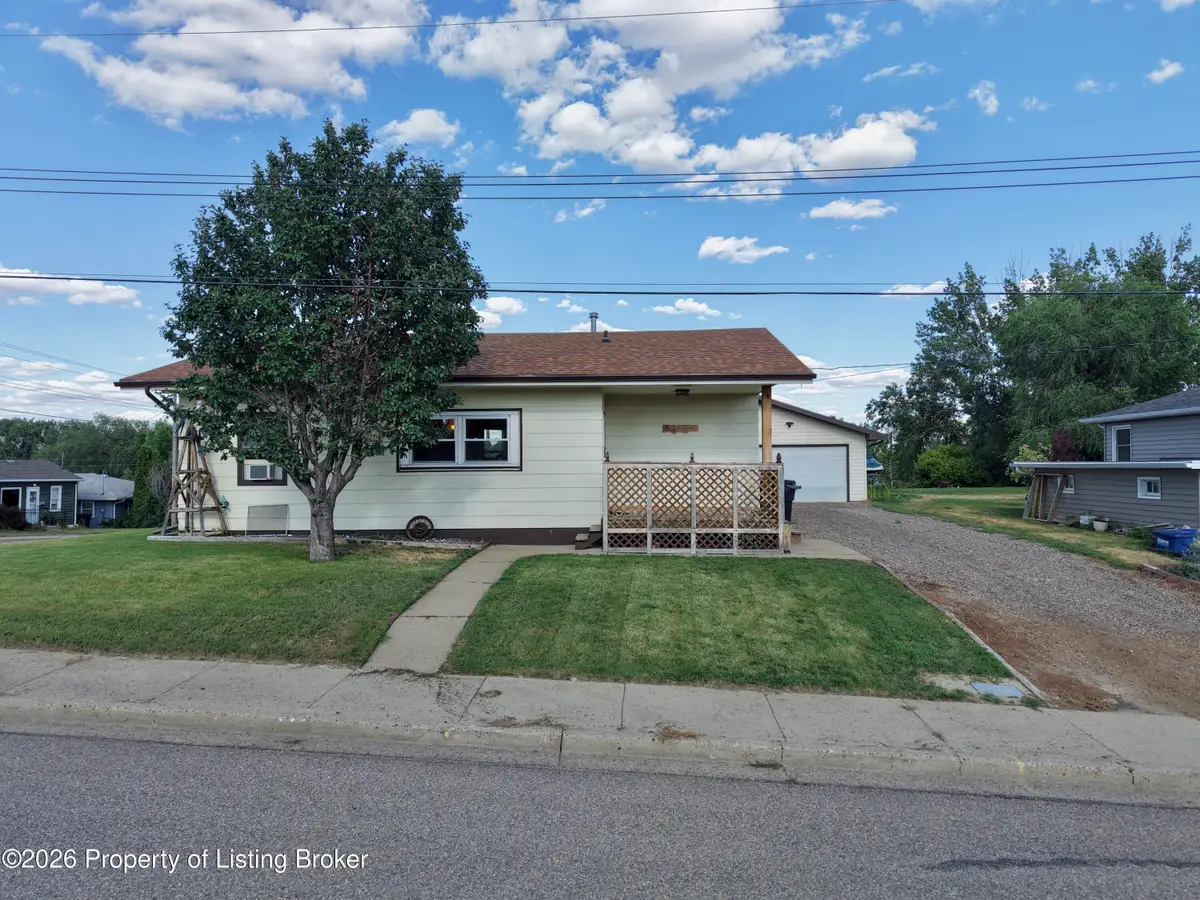 160 B Avenue, Dickinson, ND 58601 - #1