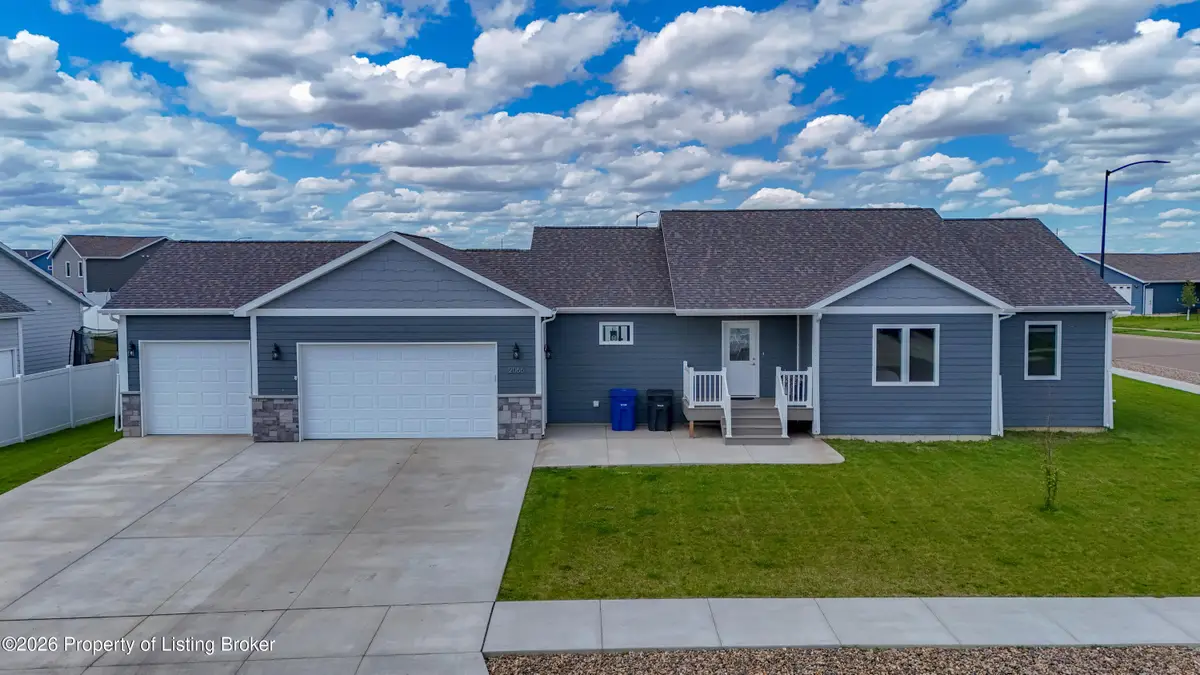 2066 Wahl Street, Dickinson, ND 58601 - #1