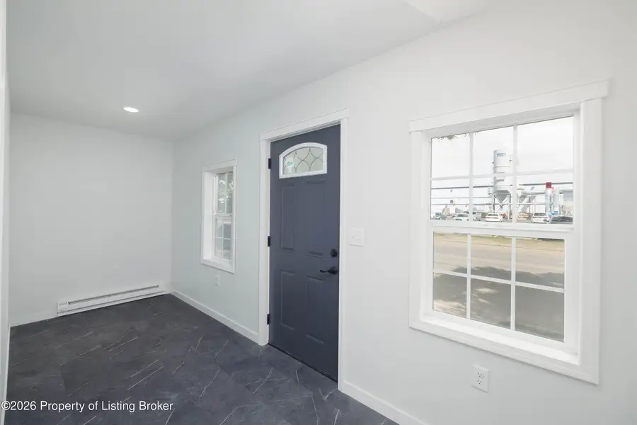 114 E Broadway Street, Dickinson, ND 58601 - #2