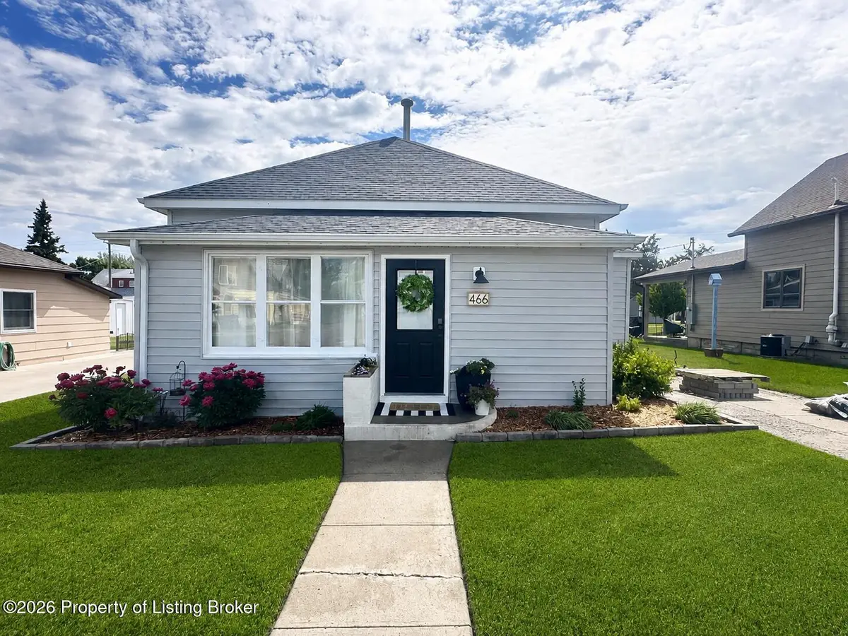 466 2nd Avenue, Beach, ND 58621 - #1