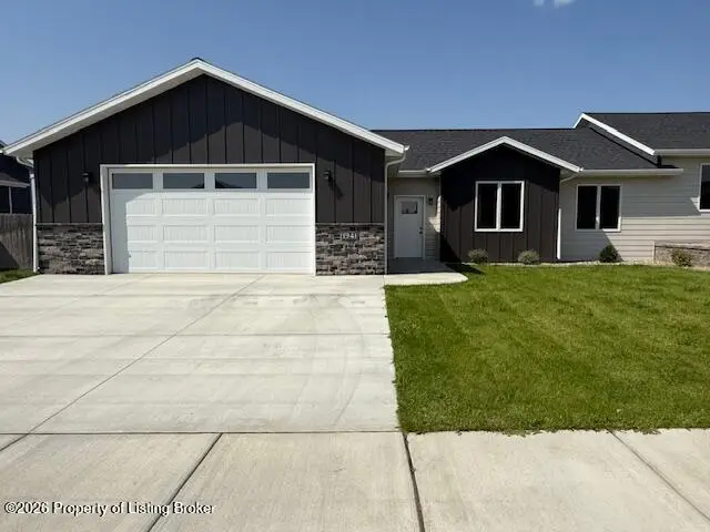 1941 1st Avenue, Dickinson, ND 58601 - #1