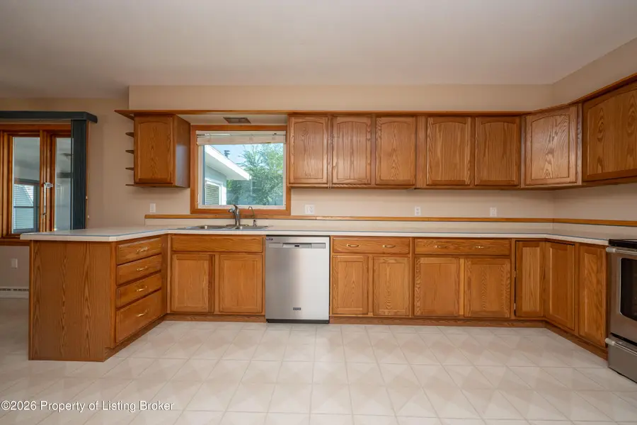 469 Custer Street, Dickinson, ND 58601 - #3