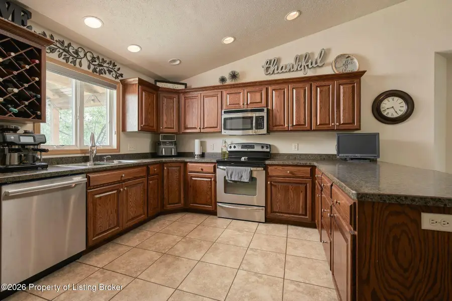 743 Shinagle Drive, Dickinson, ND 58601 - #3
