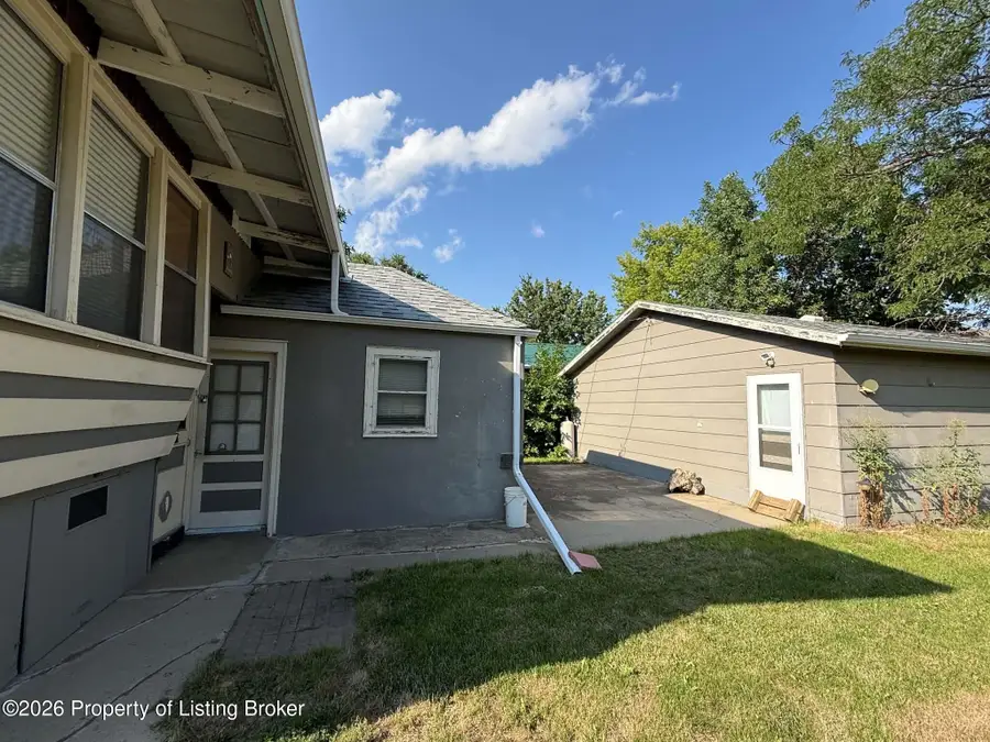 308 4th Avenue, Lemmon, SD 57638 - #2