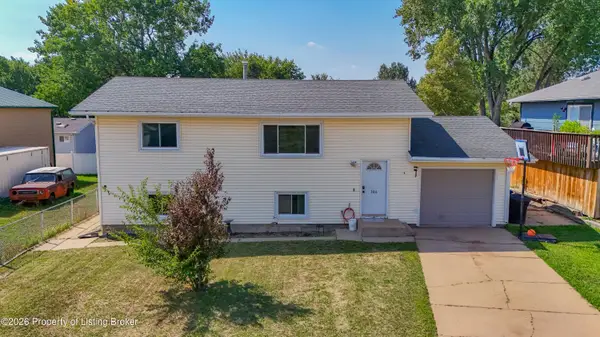 386 2nd Avenue, Dickinson, ND 58601