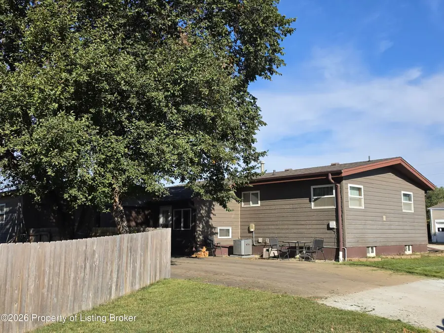442 1st Street, Dickinson, ND 58601 - #3