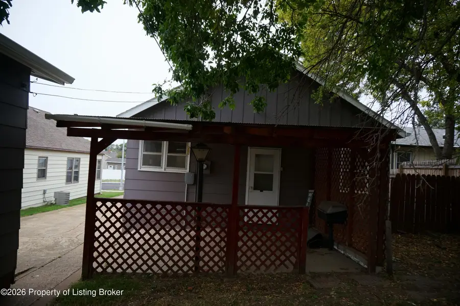 620 Sims Street, Dickinson, ND 58601 - #3