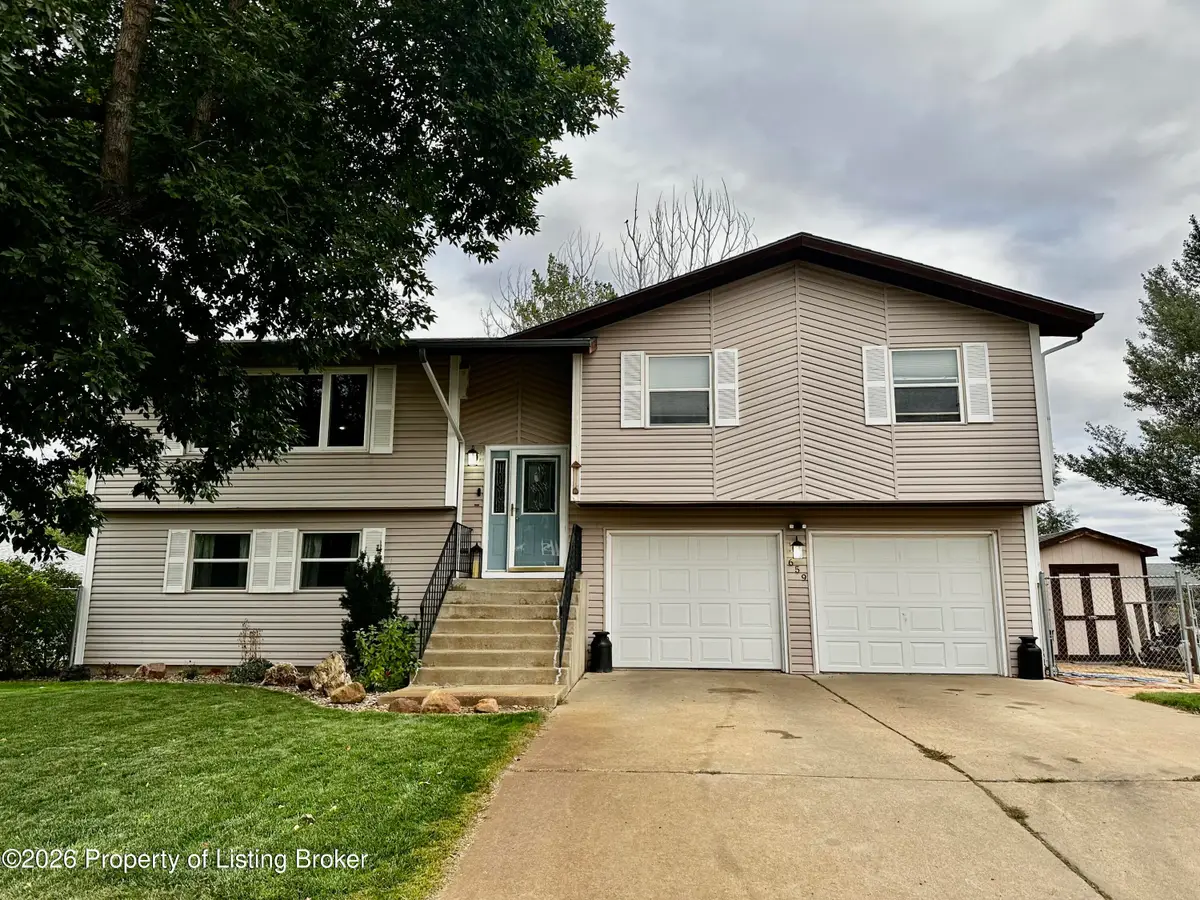 659 5th Avenue, Dickinson, ND 58601 - #1