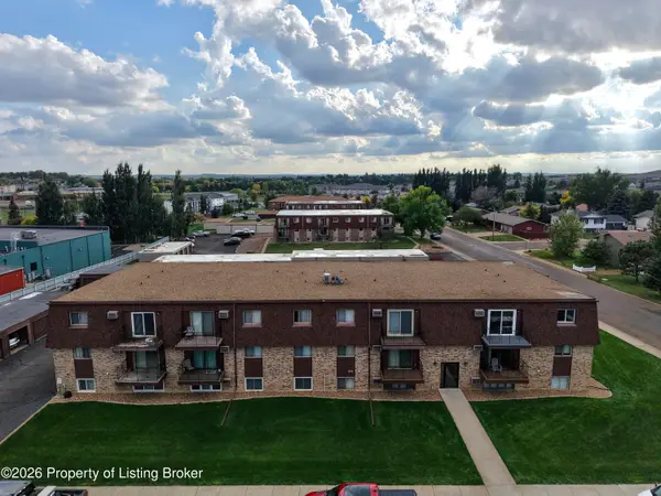 679 19th Street West #4, Dickinson, ND 58601