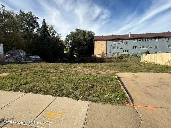 1st Street, Dickinson, ND 58601