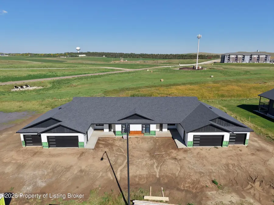 1338 44th Avenue, Dickinson, ND 58601 - #3