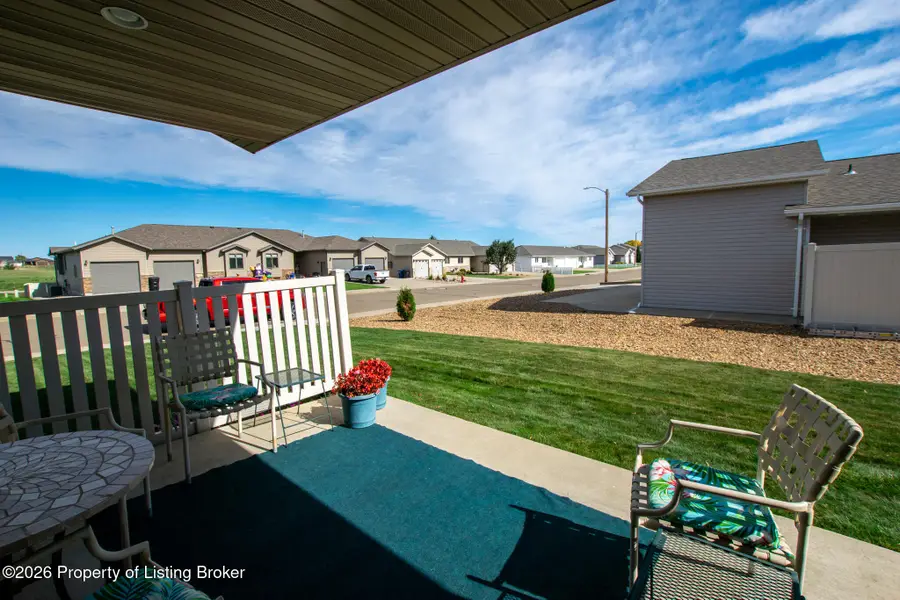 1621 14th Street, Dickinson, ND 58601 - #3