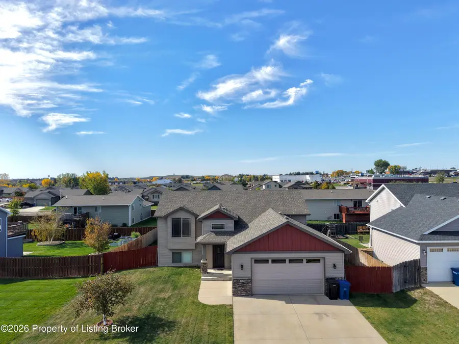 1951 4th Avenue, Dickinson, ND 58601 - #2