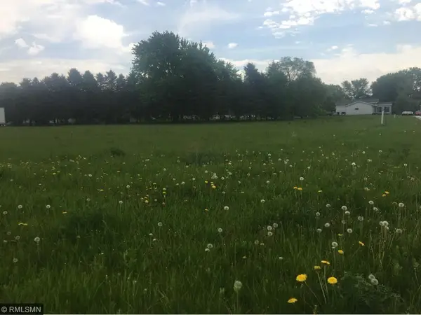 xxx Hi Tec Avenue, Albert Lea, MN 56007