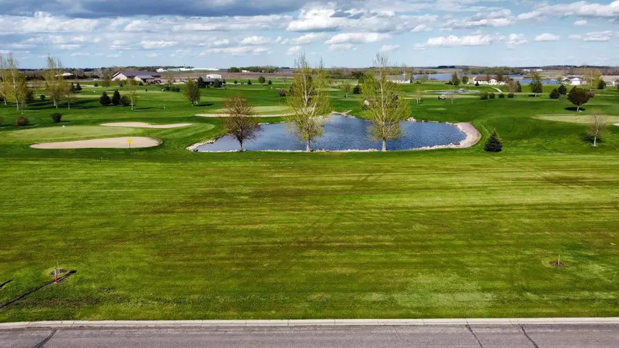 1071 Eastbay Ave, Balaton, MN 56115 - #3