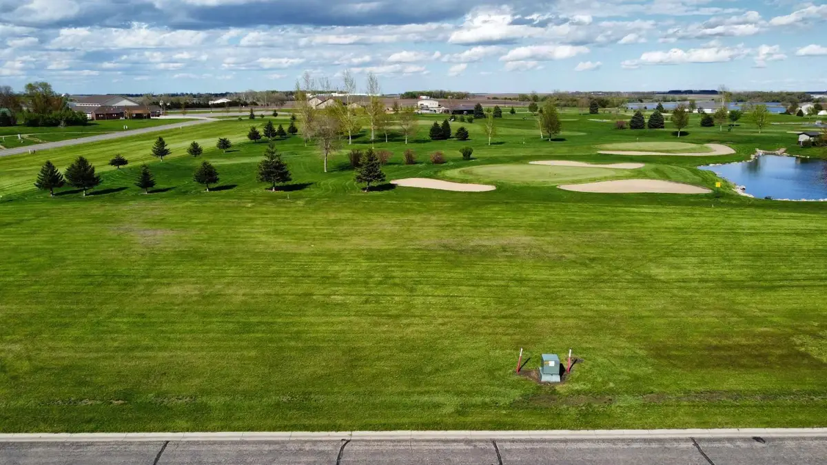 1040 Eastbay Ave, Balaton, MN 56115 - #1