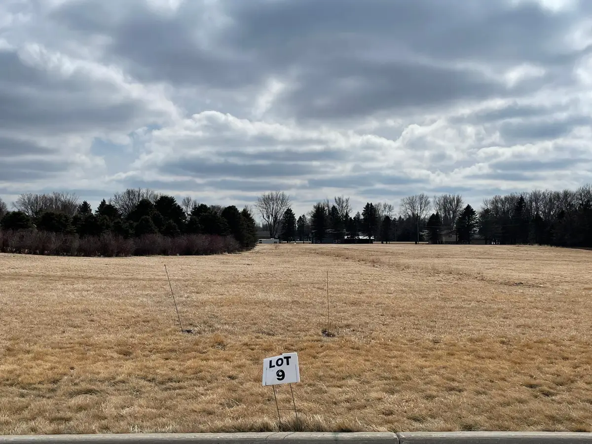 581 Hillcrest Street, Edgerton, MN 56128 - Image #1