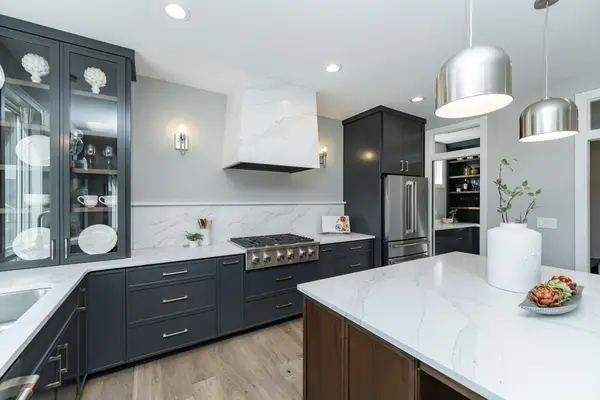 4902 Riley Lane Sw, Rochester, MN 55902