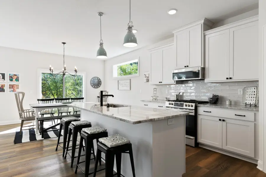 2860 Victoria Street N, Roseville, MN 55113 - Image #3