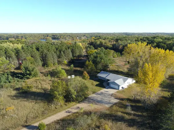 9755 277th Avenue Nw, Zimmerman, MN 55398