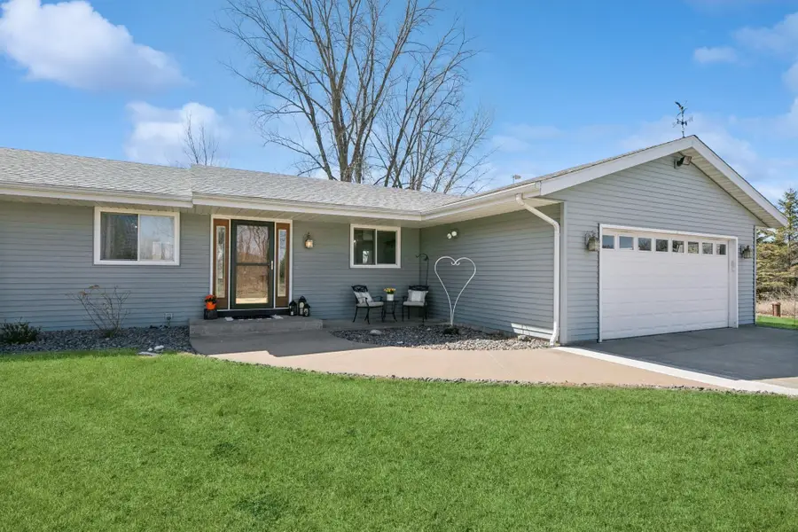 9755 277th Avenue Nw, Zimmerman, MN 55398 - Image #2