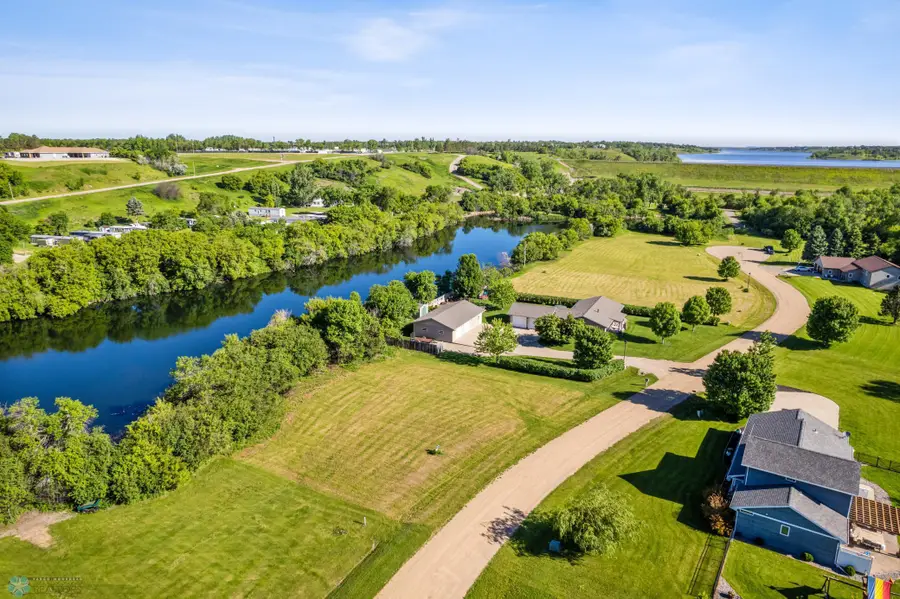 1703 Island Park Drive, Jamestown, ND 58401 - Image #3