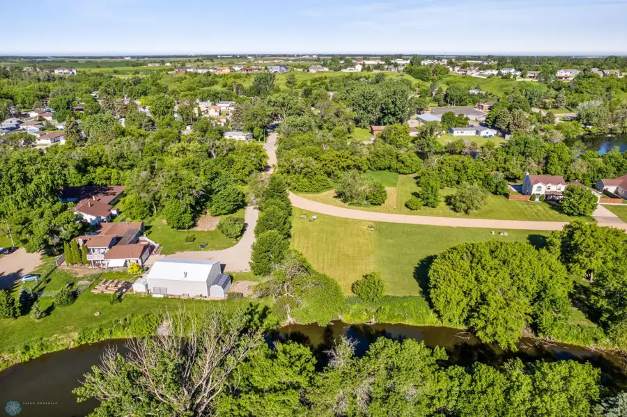 1502 Island Park Drive, Jamestown, ND 58401 - Image #3