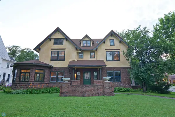 505 8th Street S, Fargo, ND 58103