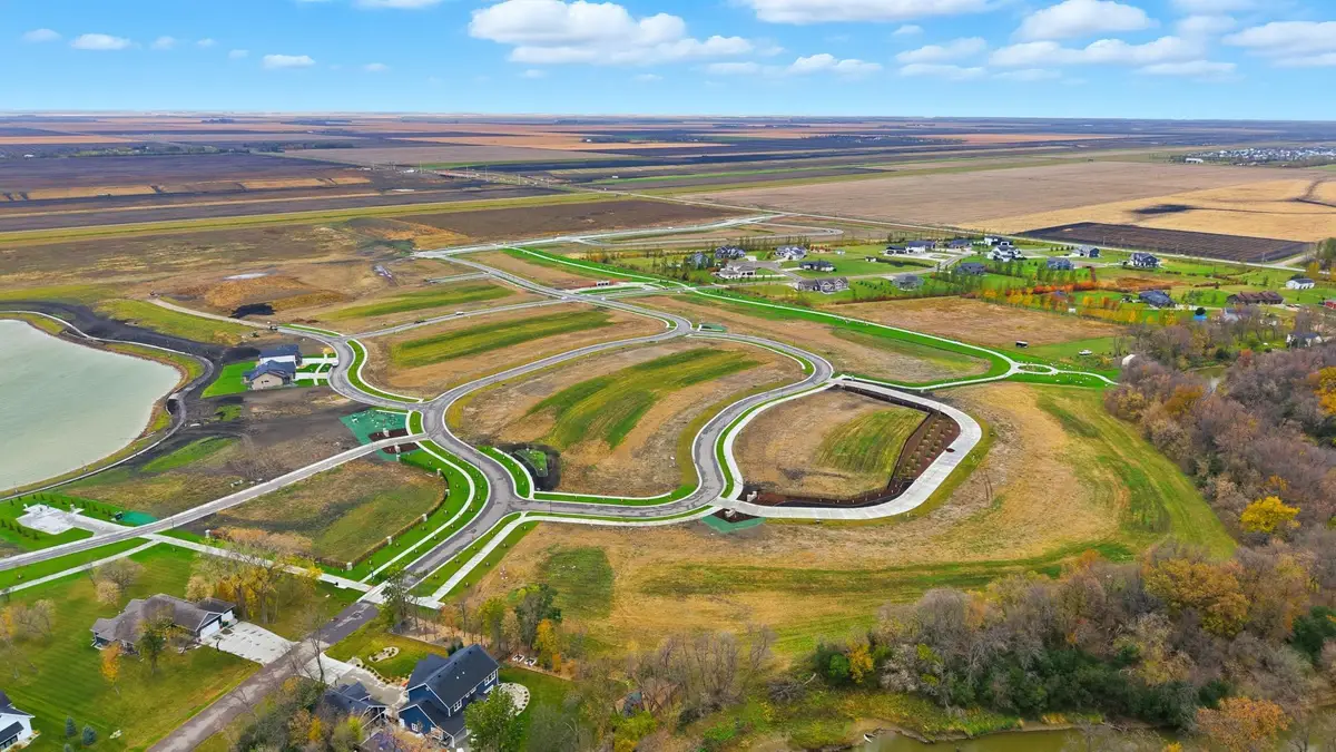 7627 Whitman Drive, Horace, ND 58047 - Image #1