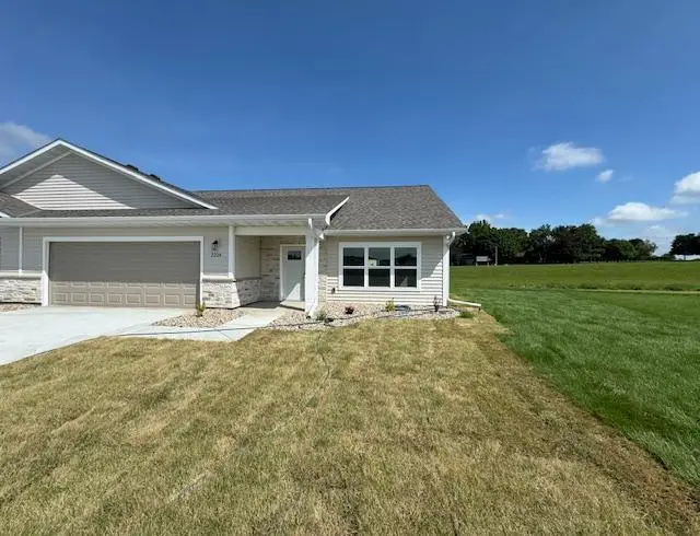 2224 Red Bird Lane, Fairmont, MN 56031 - #1