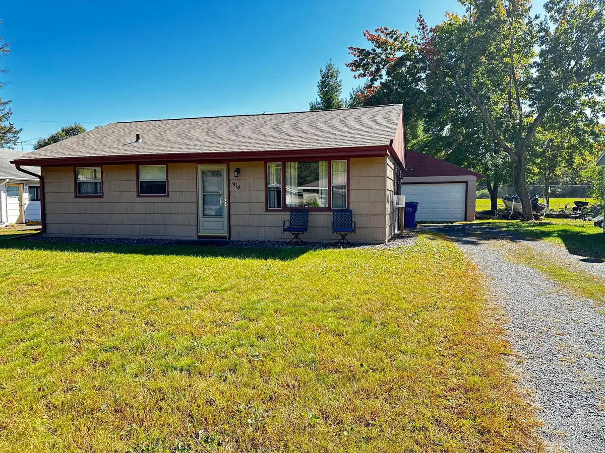 914 Geiger Street, Osceola, WI 54020 - Image #1