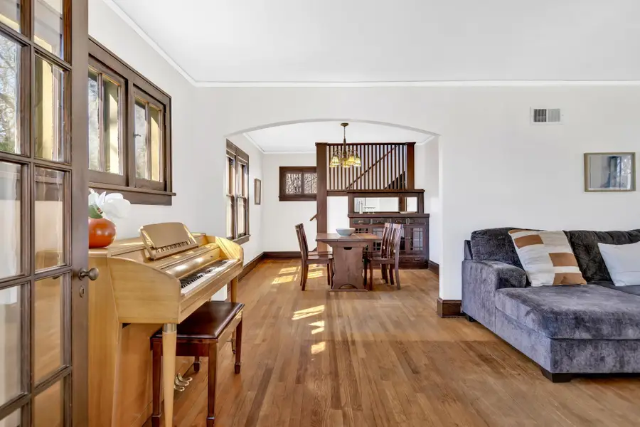 1701 22nd Avenue Ne, Minneapolis, MN 55418 - Image #2