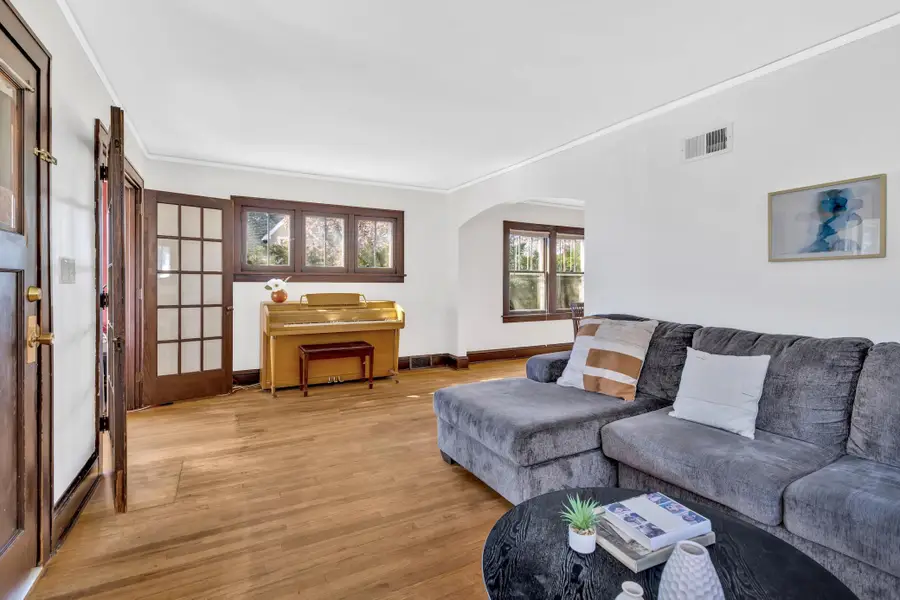 1701 22nd Avenue Ne, Minneapolis, MN 55418 - Image #3