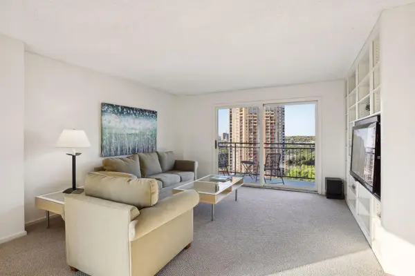 1225 Lasalle Avenue #1708, Minneapolis, MN 55403