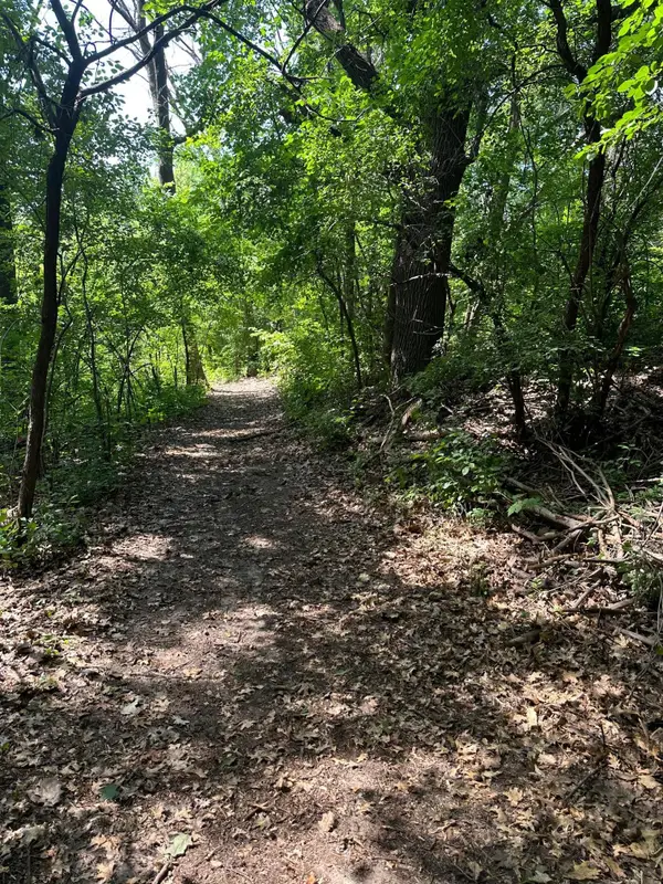 196X Glenhill Road, Saint Paul, MN 55118