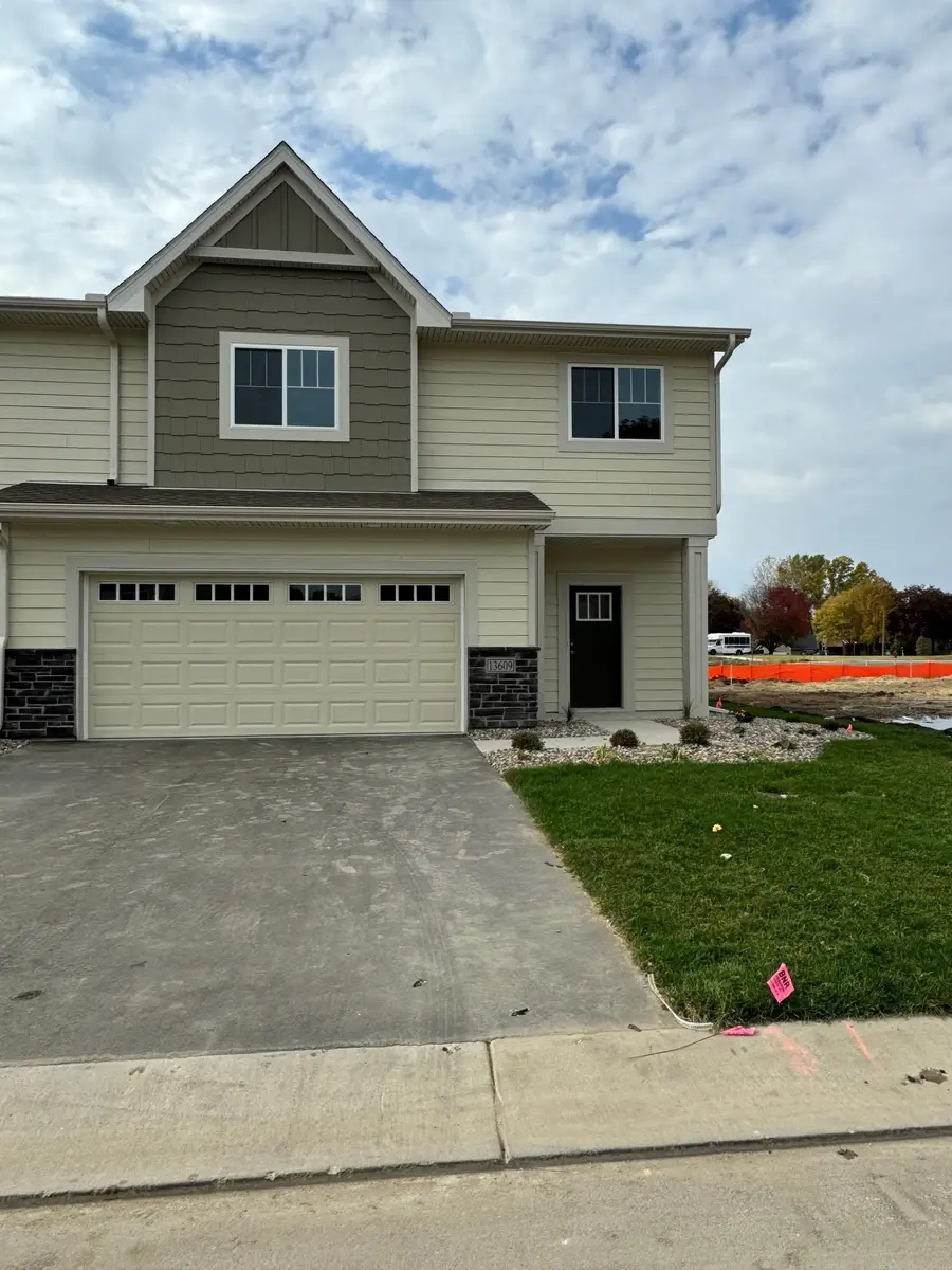 13609 Hollybrook Drive, Apple Valley, MN 55124 - Image #2