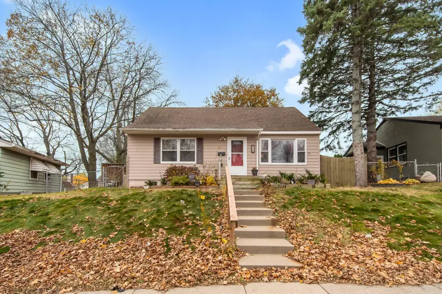 150 Westchester Drive, Saint Paul, MN 55118 - Image #2