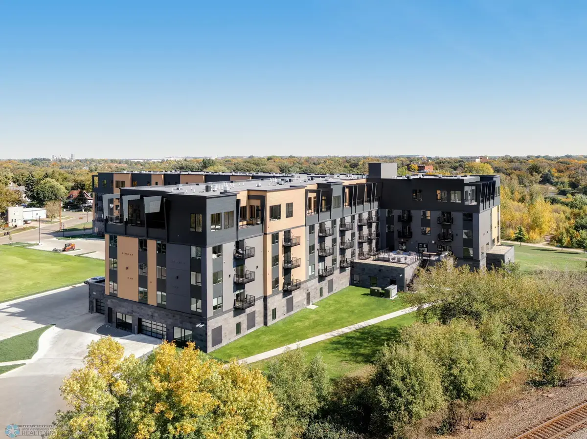 505 Oak Street N #501, Fargo, ND 58102 - Image #1