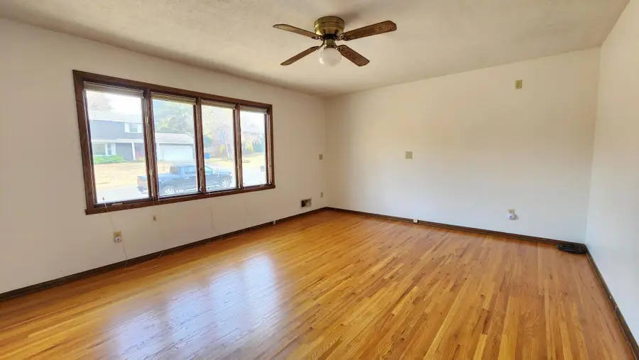 2983 Furness Street, Saint Paul, MN 55109 - Image #3