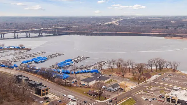 114 Buckeye Street, Hudson, WI 54016