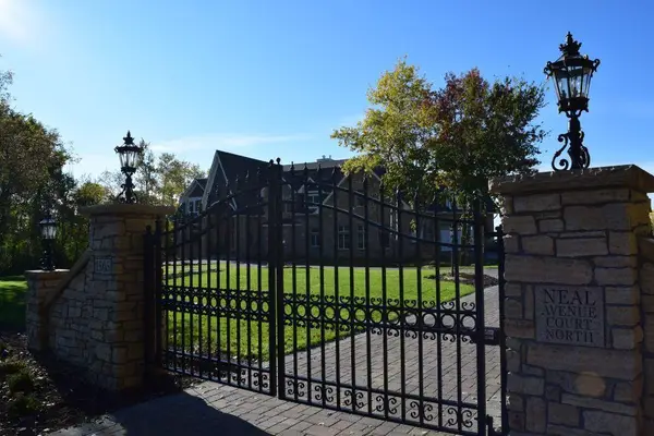 1505 Neal Avenue Court N, West Lakeland, MN 55082