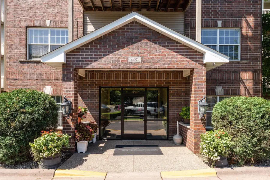 2231 Penn Place #324, Saint Paul, MN 55109 - Image #3