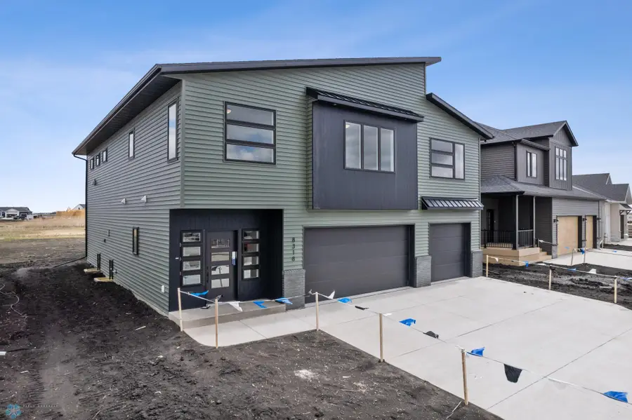 8318 61st Street S, Horace, ND 58047 - #2